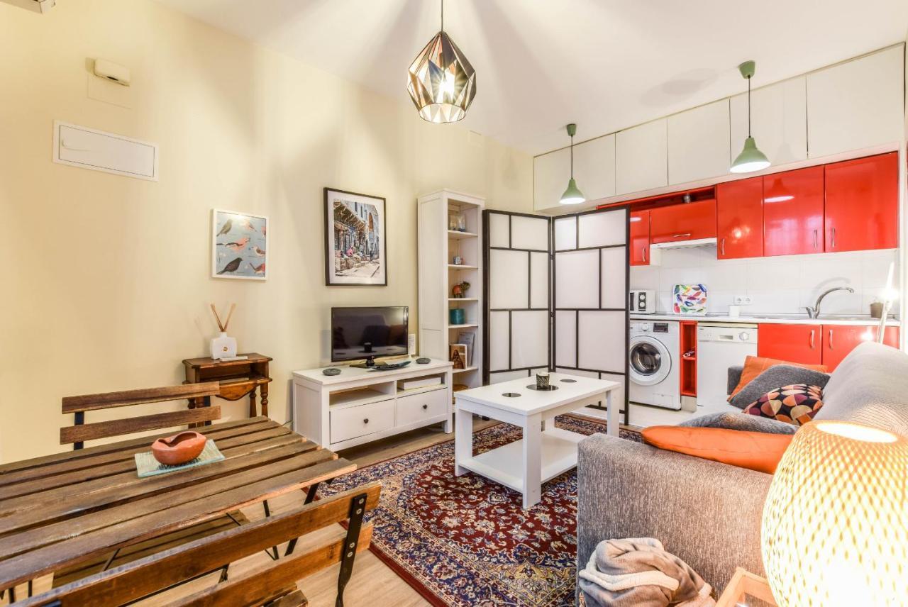Apartamento En Chueca Apartment Madrid Bagian luar foto