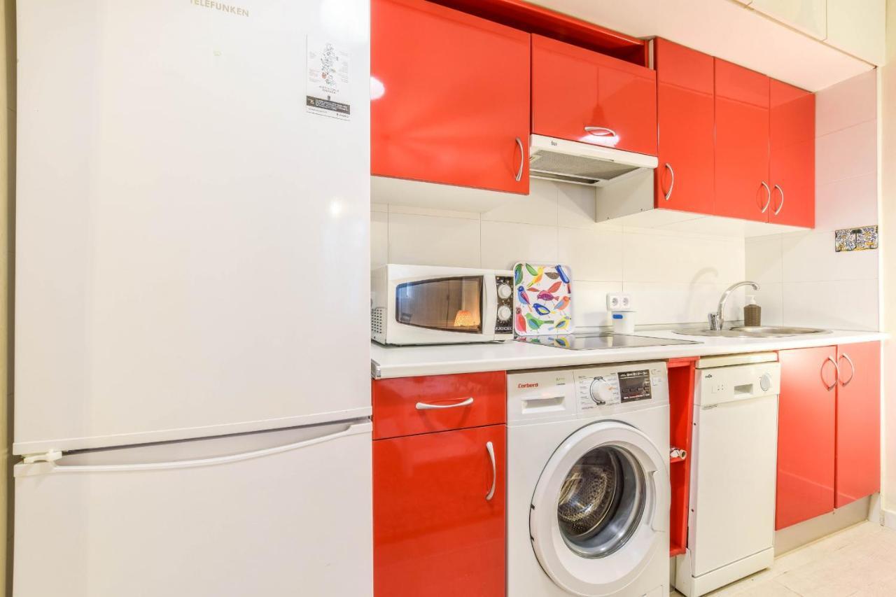 Apartamento En Chueca Apartment Madrid Bagian luar foto